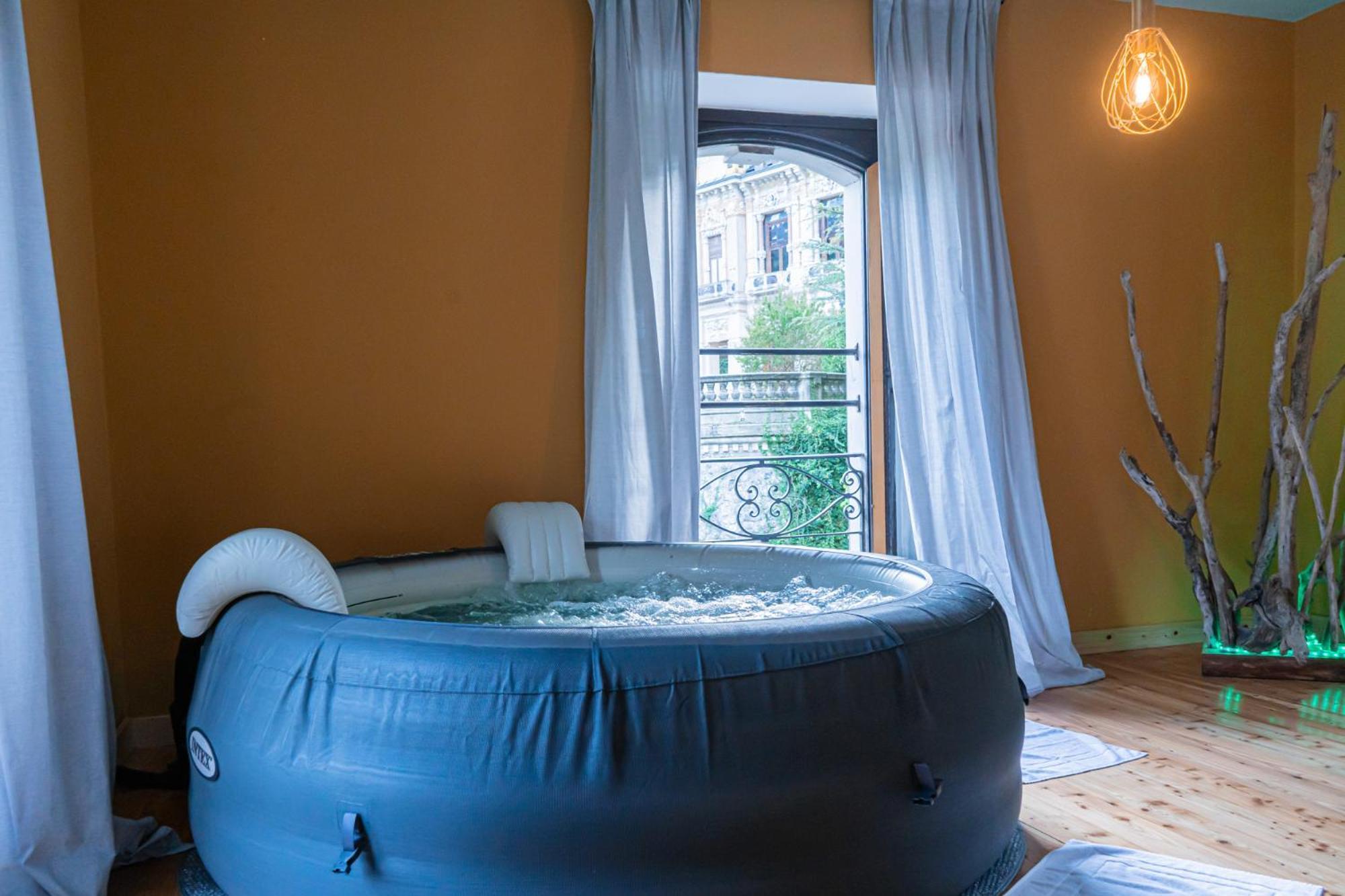 Exclusive Liberty Apartment